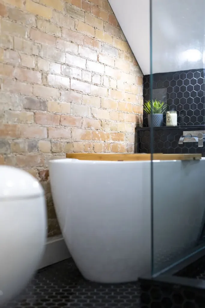 complete bathroom renovations in Richmond Hill