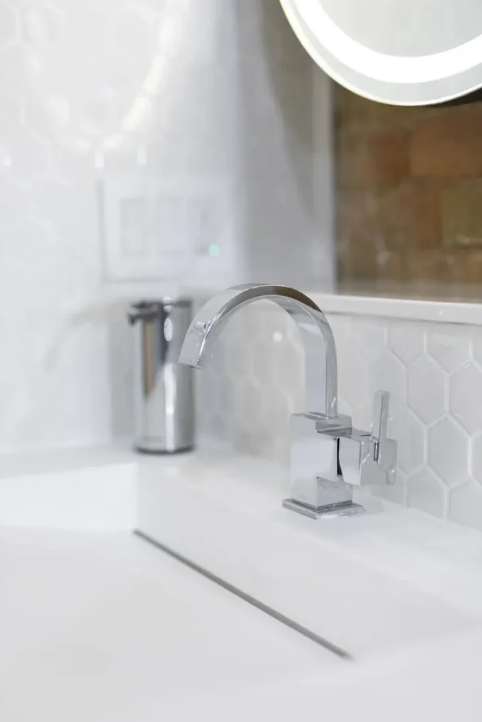 complete bathroom renovations in Oakville