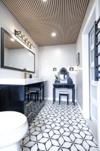 King City — Elegant Bathroom Upgrade - View 4