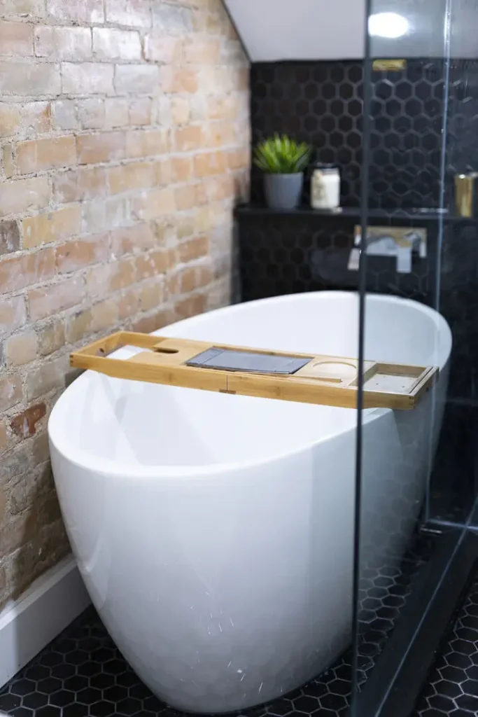 bathroom renovation company in Schomberg